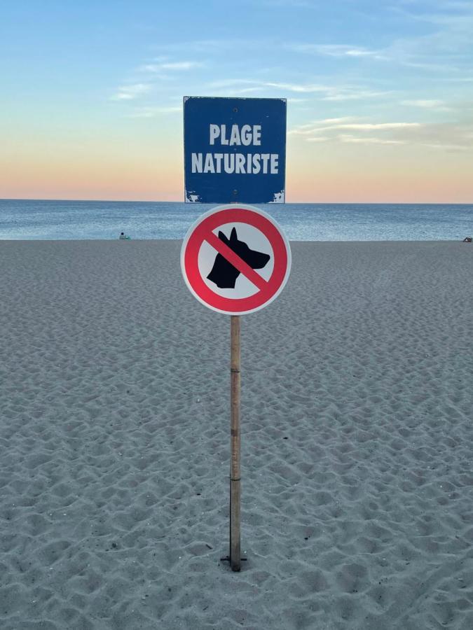 Ferienhaus In Residence Naturiste Direkt Am Strand Leucate Exteriör bild